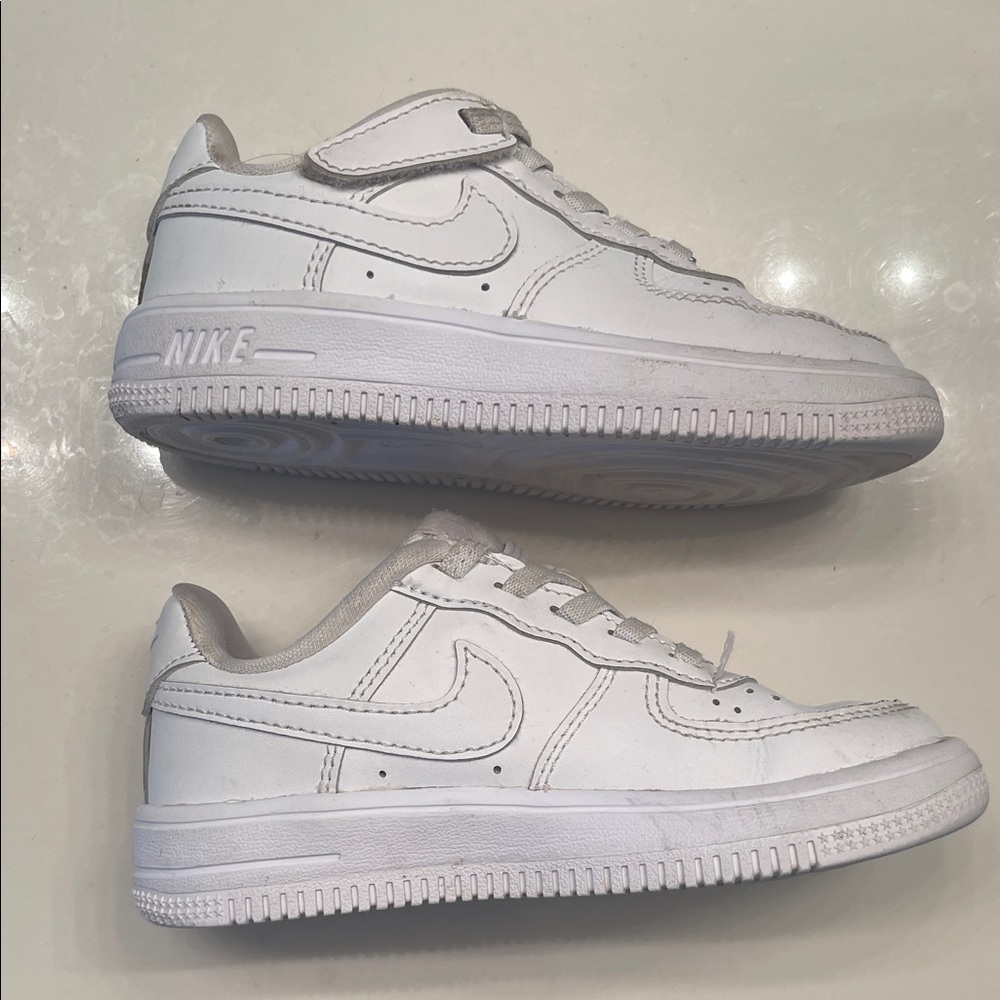 Nike Kids White and Gray Sneakers